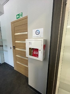 Defibrylator AED - zdjęcie pierwsze