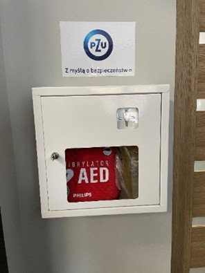 Defibrylator AED - zdjęcie drugie